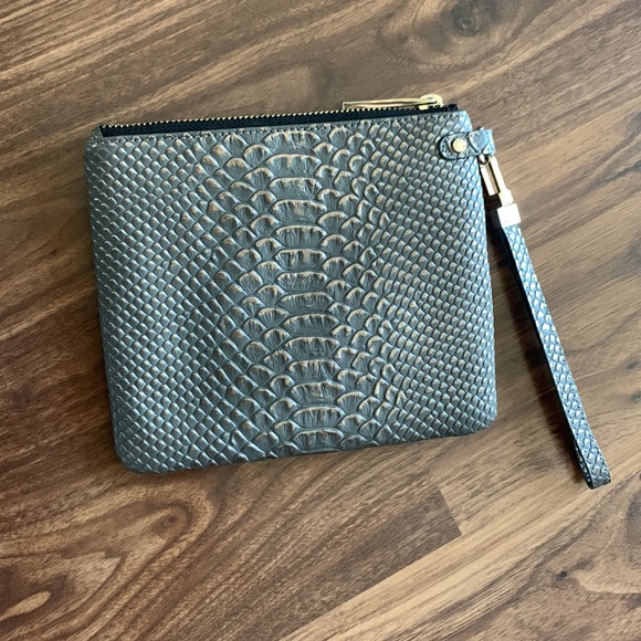 Danier Grey Leather Clutch - Picture 2 of 8